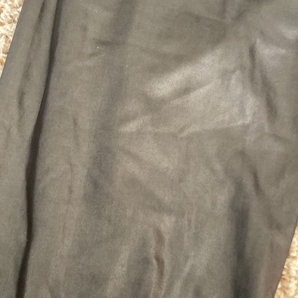 Faux Leather Leggings - Picture 3 of 7